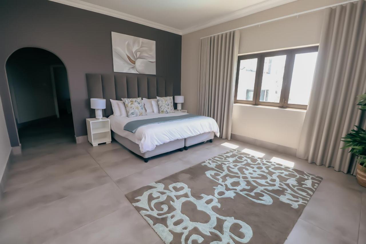 Ocean Rocks Villa, Umhlanga Durban Exterior foto